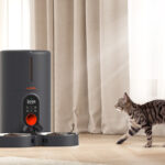 WOpet Barn Automatic Timed Feeder